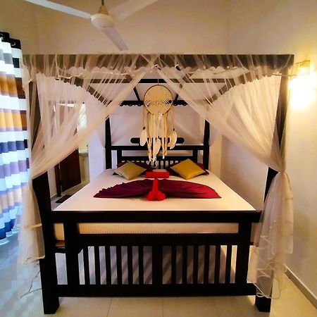 Balance Beach Resort Диквела Екстериор снимка