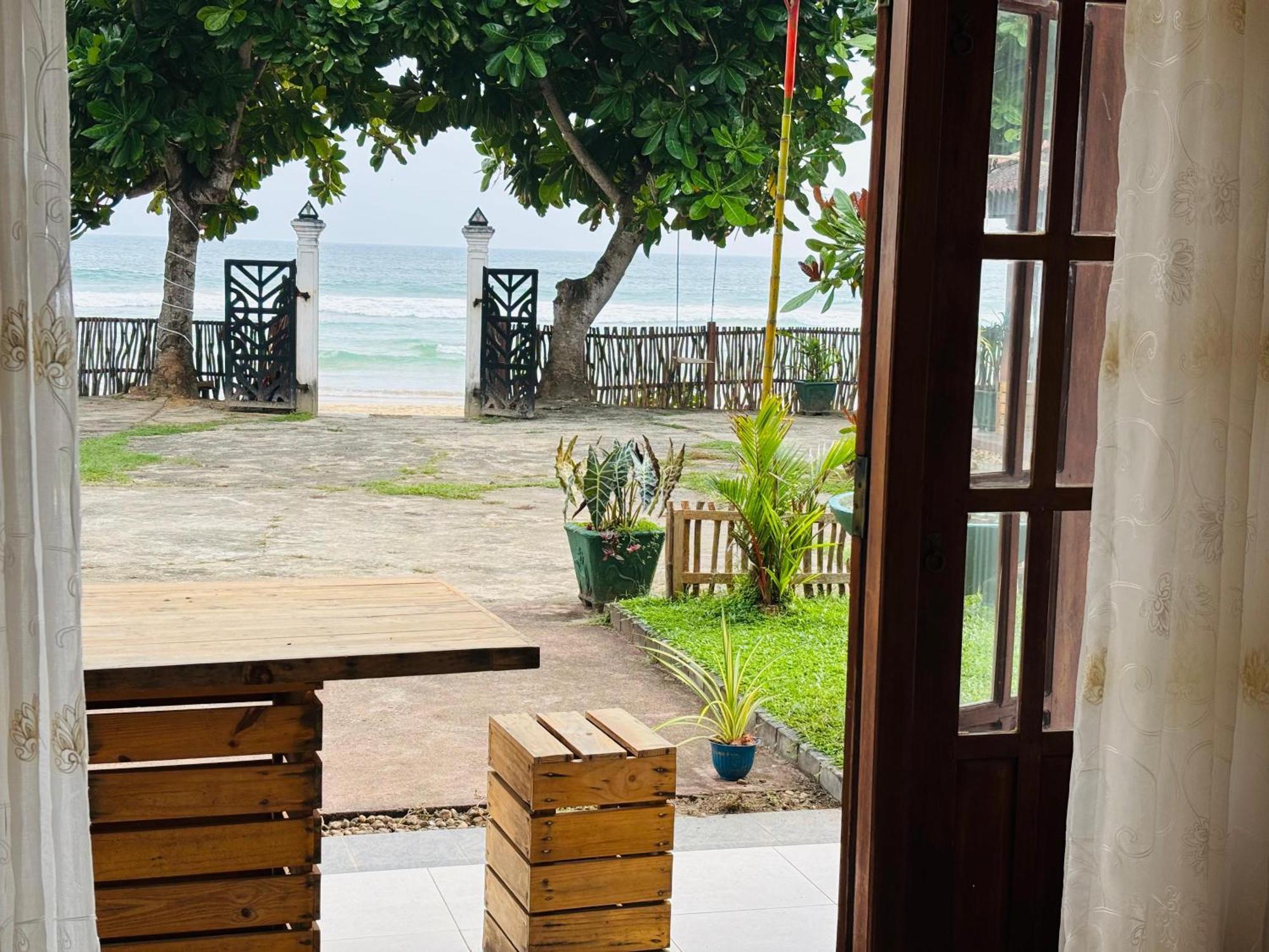 Balance Beach Resort Диквела Стая снимка