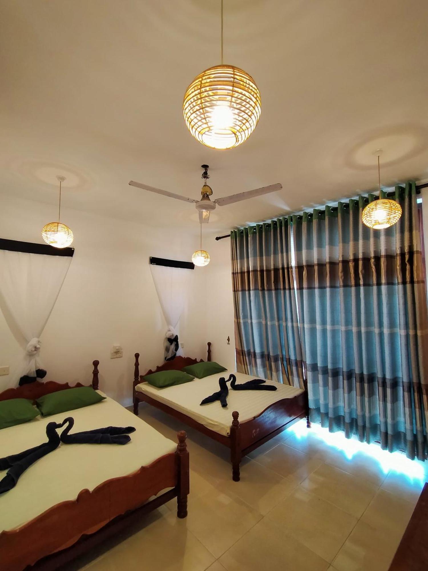 Balance Beach Resort Диквела Екстериор снимка