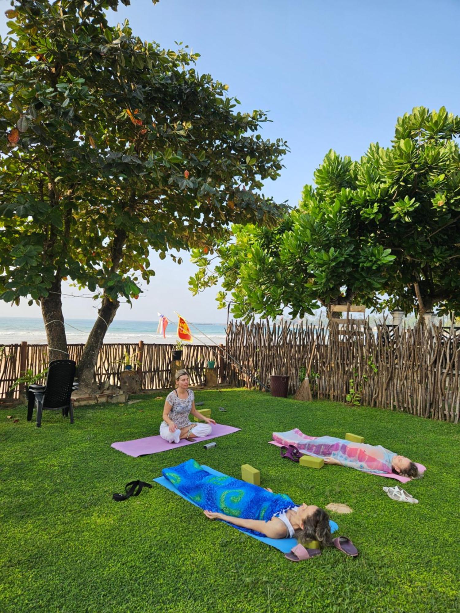 Balance Beach Resort Диквела Екстериор снимка